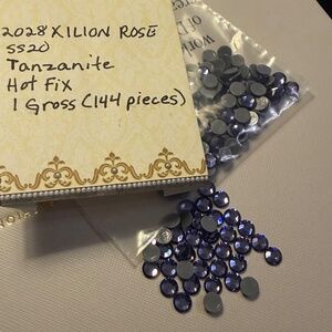 Swarovski • Color: Tanzanite, 2028 XILION Rose Hotfix Rhinestones
